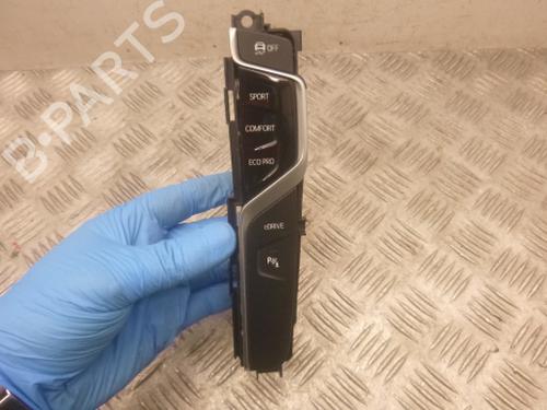 Used Switch Switch BMW 5 (G30, F90) 530 e Plug-in Hybrid (252 hp) 38815086 38815086