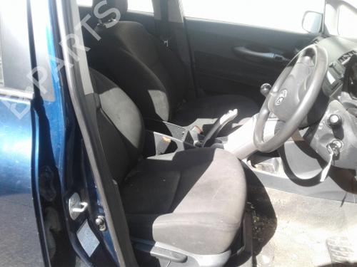 Right front window switch TOYOTA AURIS (_E15_) 1.4 (ZZE150_, ZZE150R) | BP38809834I26 - Image 13