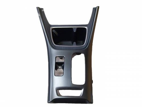 cupobject-holder-lexus-lbx-_ayh1_-_aya1_-2023-39933372 main image