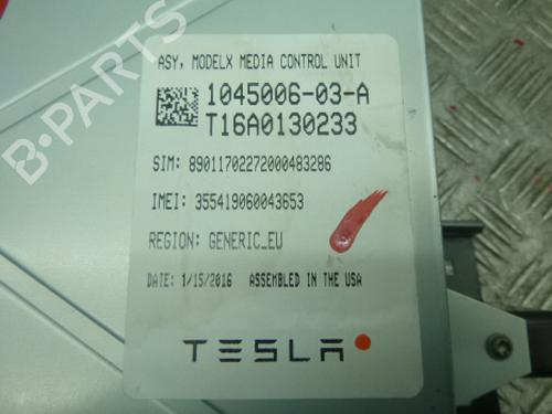 Display monitor TESLA MODEL S (5YJS) 70 | BP38807356C48 - Image 10