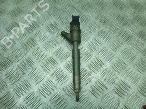injector-toyota-auris-_e18_-2012-2013-2014-2015-2016-2017-2018-2019-38806506 main image