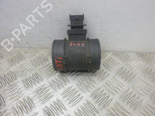 Used Mass air flow sensor Mass air flow sensor VAUXHALL VECTRA Mk II (C) GTS (Z02) 1.9 CDTI (120 hp) 38810886 38810886