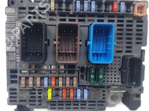 fuse-box-citroen-c4-ii-nc_-2009-38815724 main image