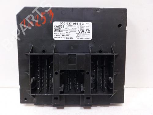 fuse-box-vw-passat-b8-3g2-cb2-2014-38814246 main image