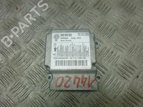 Used Electronic module Electronic module VW GOLF VI (5K1) 1.4 (80 hp) 38814675 38814675