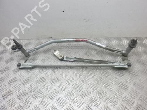 front-wipers-mechanism-vw-passat-b8-3g2-cb2-2014-38805327 main image