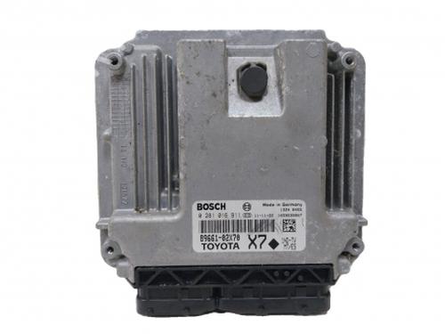 Used Control unit Control unit TOYOTA COROLLA Saloon (_E15_) 1.4 D-4D (NDE150) (90 hp) 38813102 38813102