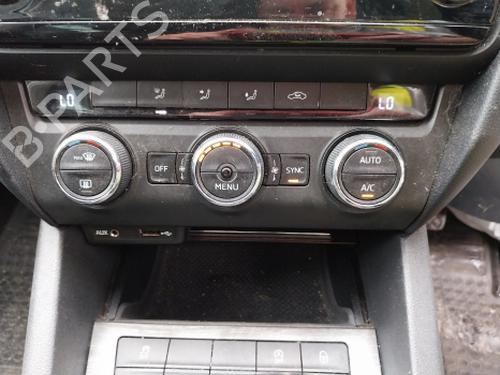Used Climate control Climate control SKODA OCTAVIA III Combi (5E5, 5E6) 2.0 TDI 4x4 (150 hp) 38802929 38802929