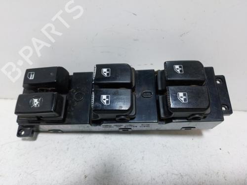 Used Right front window switch Right front window switch HYUNDAI SANTA FÉ II (CM) 2.2 CRDi (139 hp) 38807733 38807733