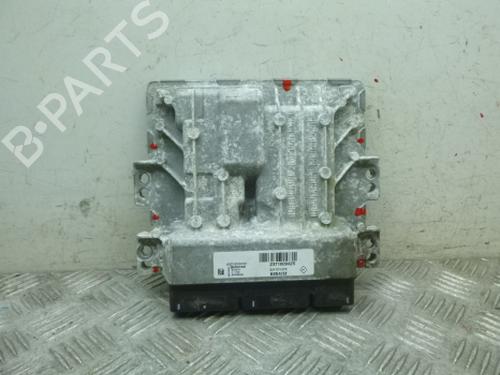 Used Engine control unit (ECU) Engine control unit (ECU) RENAULT MEGANE IV Saloon 1.5 dCi 110 (110 hp) 38811752 38811752