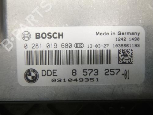 Engine control unit (ECU) BMW 5 (F10) 520 d | BP38806730M57 - Image 3