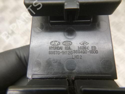Right front window switch KIA CEE'D Hatchback (ED) 1.6 CRDi 115 | BP38804182I26 - Image 4