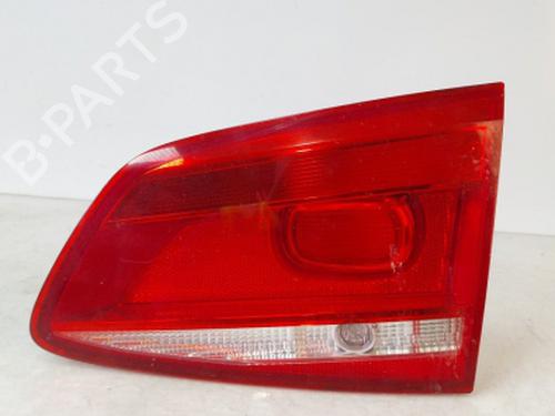 Used Right tailgate light Right tailgate light VW PASSAT B7 Variant (365) 2.0 TDI (140 hp) 38806526 38806526