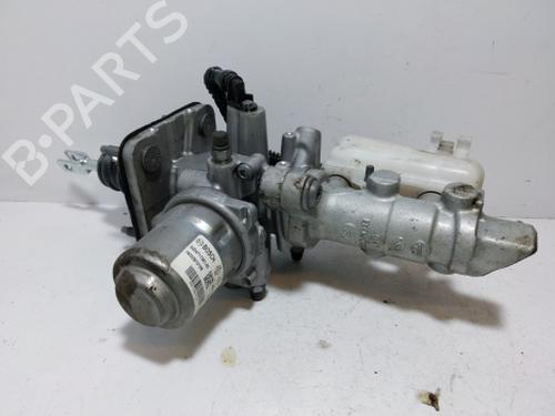 Brake master cylinder RENAULT ZOE (BFM_) ZOE | BP38805028M77 - Image 4
