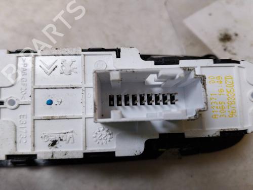 Right front window switch PEUGEOT PARTNER Box Body/MPV (K9) 1.5 BlueHDi 100 | BP39690039I26 - Image 5