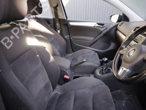 Front right seatbelt VW GOLF VI (5K1) 1.6 TDI | BP38807818I25 - Image 16