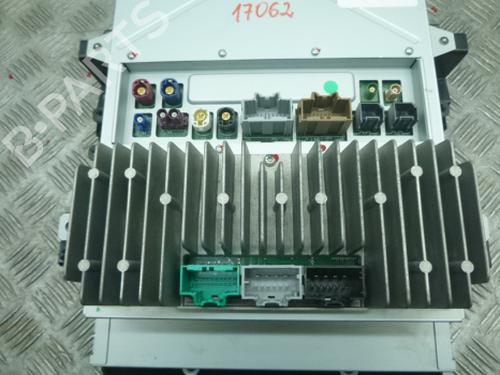Display monitor TESLA MODEL S (5YJS) 70 | BP38807356C48 - Image 7