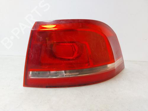 Right taillight VW PASSAT B7 Variant (365) 1.6 TDI | BP38810183C35 - Image 2
