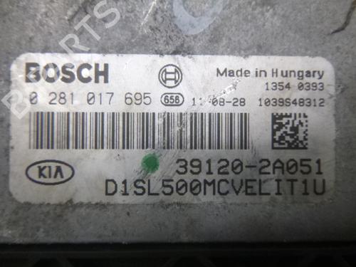 Engine control unit (ECU) KIA SPORTAGE III (SL) 1.7 CRDi | BP38805696M57 - Image 3