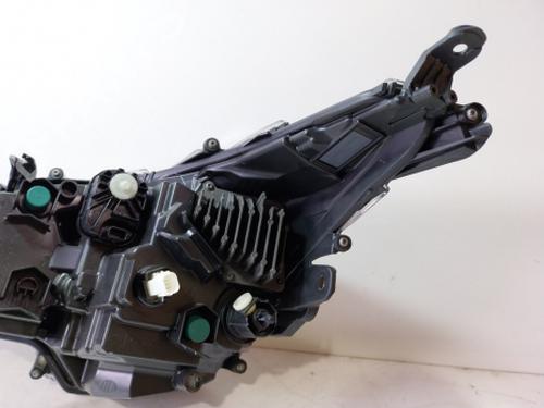Right headlight TOYOTA COROLLA Hatchback (_E21_, _EA1_, _EH1_) 1.8 VVTi Hybrid (ZWE219) | BP38803823C29 - Image 6