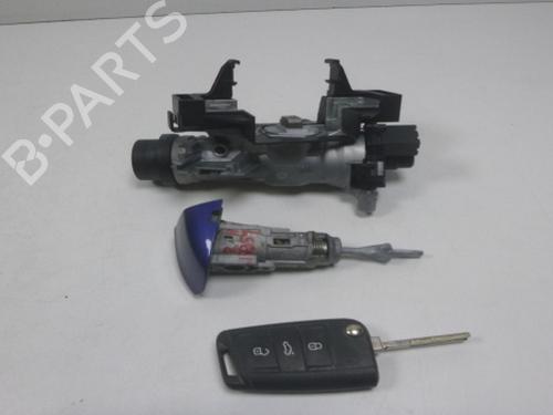 switch-vw-polo-vi-aw1-bz1-ae1-2017-38804655 main image