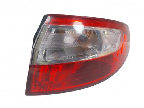 right-taillight-renault-fluence-l3_-2010-38805181 main image