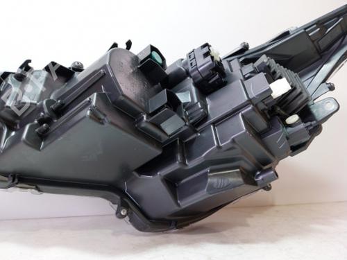 Right headlight TOYOTA COROLLA Hatchback (_E21_, _EA1_, _EH1_) 1.8 VVTi Hybrid (ZWE219) | BP38803823C29 - Image 8