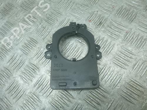 electronic-sensor-renault-megane-iv-hatchback-b9amn_-2015-38804130 main image
