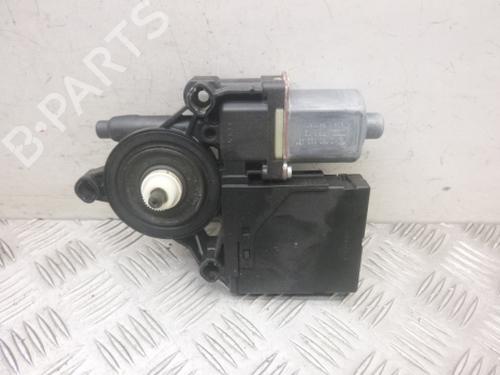 Left front window motor VW PASSAT B7 (362) 1.6 TDI | BP38810403E21 - Image 2