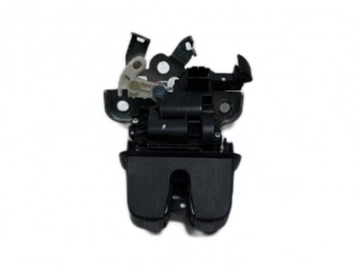 tailgate-lock-vw-passat-b8-3g2-cb2-2014-38805363 main image