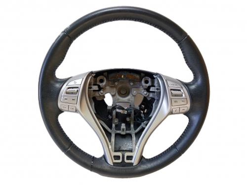 Used Steering wheel Steering wheel NISSAN PULSAR Hatchback (C13) 1.5 dCi (110 hp) 39379617 39379617
