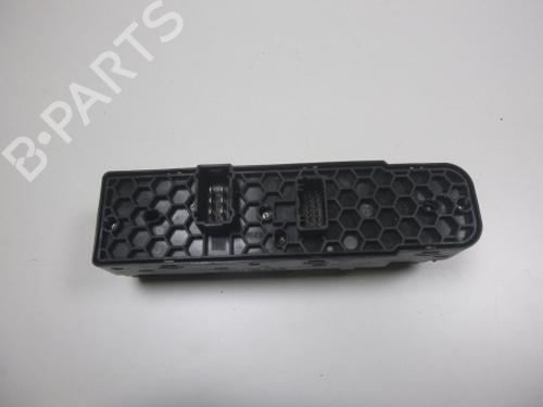 Right front window switch RENAULT FLUENCE (L3_) 1.5 dCi (L30D, L30L, L306, L33F, L33L, L33M, L33V, L33W) | BP38811783I26 - Image 4