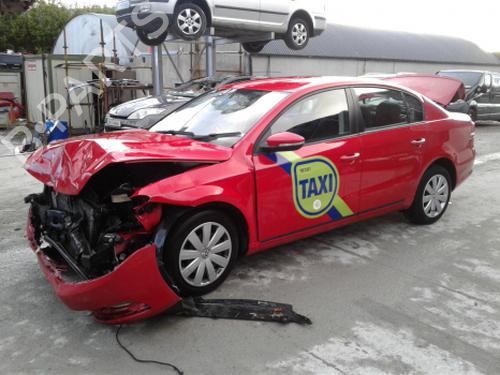 Left front window motor VW PASSAT B7 (362) 1.6 TDI | BP38810403E21 - Image 8