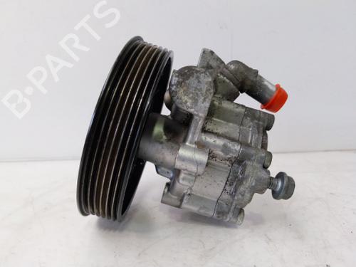 Used Steering pump Steering pump DACIA DUSTER (HS_) 1.5 dCi 4x4 (HSMC, HSMD) (110 hp) 38803404 38803404