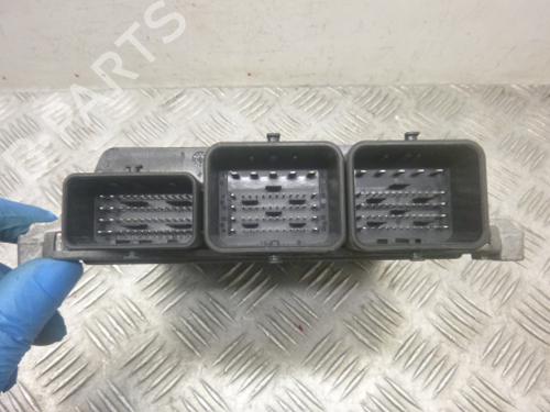 Engine control unit (ECU) CITROËN C5 III Break (RW_) 1.6 HDi 110 | BP38808260M57 - Image 4