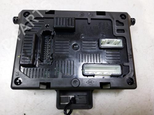 fuse-box-renault-modus-grand-modus-fjp0_-2004-38802316 main image