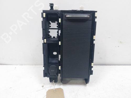Cup/Object holder VW ARTEON (3H7, 3H8) 2.0 TDI | BP38809775I37 - Image 2
