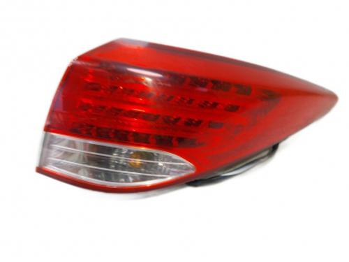 Used Right taillight Right taillight HYUNDAI i40 I CW (VF) 1.7 CRDi (136 hp) 38815218 38815218