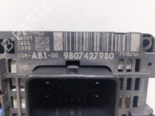 Fuse box CITROËN C4 II (NC_) 1.6 HDi 90 | BP38815724E1  - Image 8