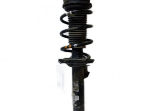 Used Left front shock absorber Left front shock absorber VW T-ROC (A11, D11) 2.0 TDI SCR (116 hp) 38806186 38806186