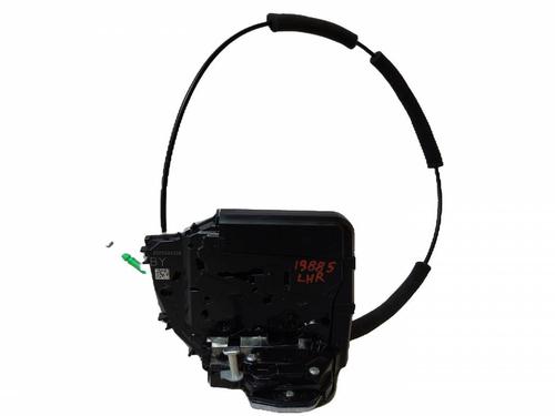 rear-left-lock-lexus-lbx-_ayh1_-_aya1_-2023-39933360 main image