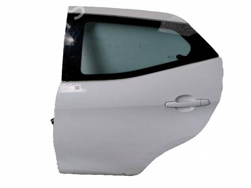 left-rear-door-toyota-aygo-_b4_-2014-39567206 main image