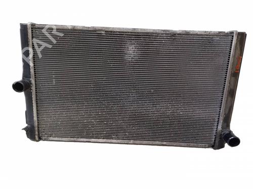 Used Water radiator Water radiator TOYOTA COROLLA Saloon (_E18_, ZRE1_) 1.4 D-4D (NDE180_, NDE170_) (90 hp) 40197087 40197087