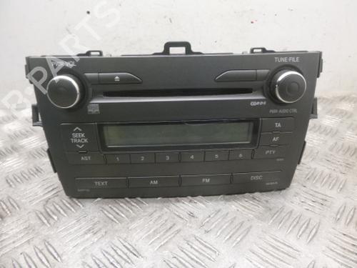 Used Radio Radio TOYOTA COROLLA Saloon (_E15_) 1.4 VVT-i (ZZE150_) (97 hp) 38803395 38803395