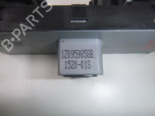 Right front window switch SKODA OCTAVIA II (1Z3) 2.0 TDI RS | BP38803217I26 - Image 4