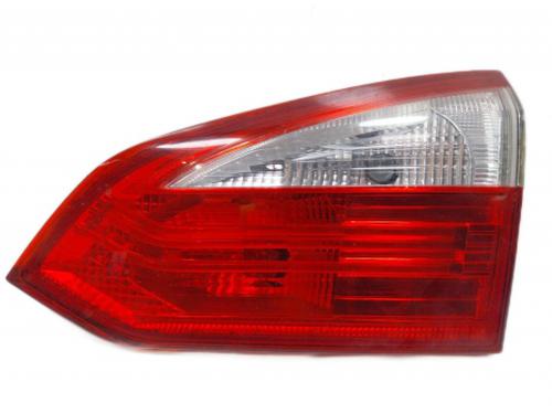 right-tailgate-light-ford-focus-iii-turnier-2010-2011-2012-2013-2014-2015-2016-2017-2018-2019-2020-38808085 main image