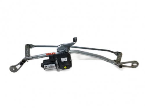 Used Front wiper motor Front wiper motor BMW 5 (G30, F90) 520 d (190 hp) 38812553 38812553