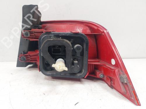 Left taillight VW PASSAT B7 (362) 1.6 TDI | BP38807691C34 - Image 3