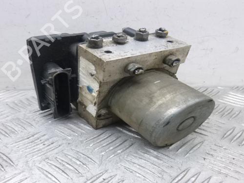 Used ABS pump ABS pump RENAULT KANGOO Express (FW0/1_) 1.5 dCi 75 (FW07, FW10, FW04) (75 hp) 38810601 38810601