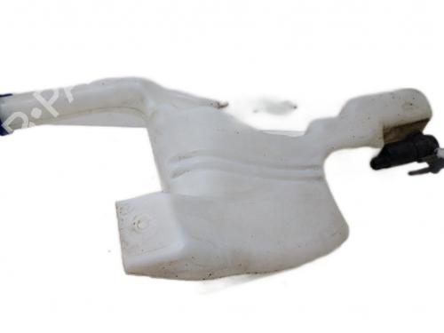 Used Windscreen washer tank Windscreen washer tank FORD FIESTA VI Van 1.25 (60 hp) 38815659 38815659